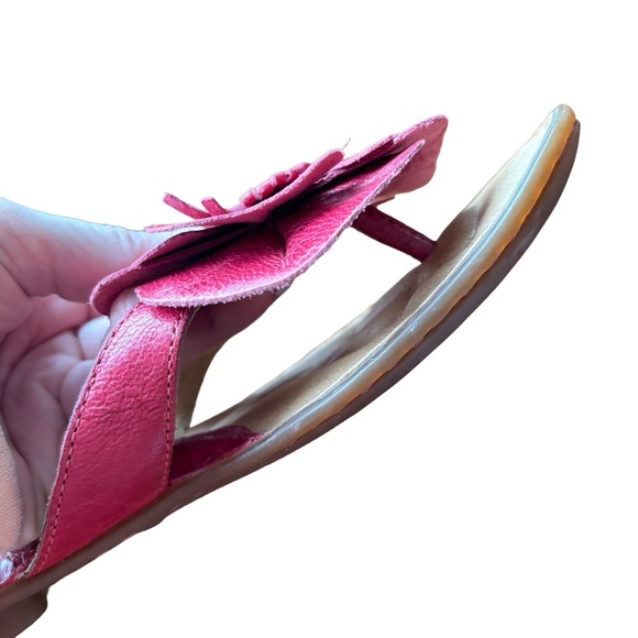 Born Red Leather Flip Flops with Flower Detail 6 - Picture 6 of 8